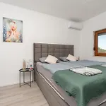 4 Bedroom Gorgeous In * Korlat