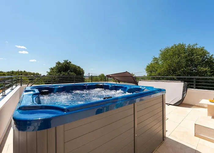 4 Bedroom Gorgeous In Apartman