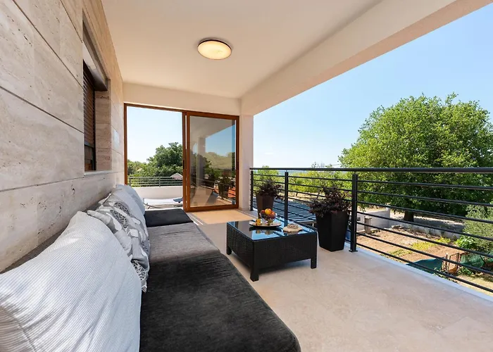 4 Bedroom Gorgeous In Apartman