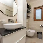 Lovely In With Wifi Appartement Korlat