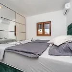 Lovely In With Wifi Appartement Korlat